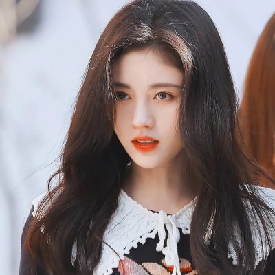 远山淡影